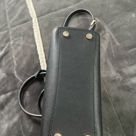 Michael Kors strap and handbag - Picture 4 of 5